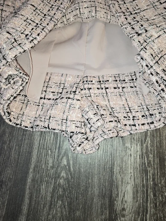 Wild Fable Pink Tweed Mini Skirt/Shorts with Fringed Pockets Small - Picture 4 of 7